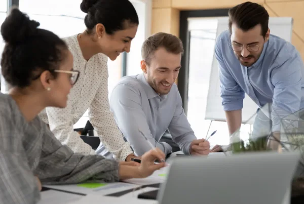 10 Beneficios del BPO para Empresas: Ventajas de Externalizar en 2026